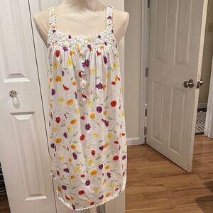 Lanz of Salzburg nightgown - White with Multicolor Flowers size small